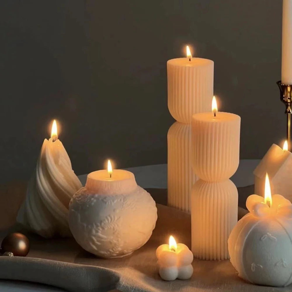 Nordic Elegance: Geometric Art Swirl Scented Candles