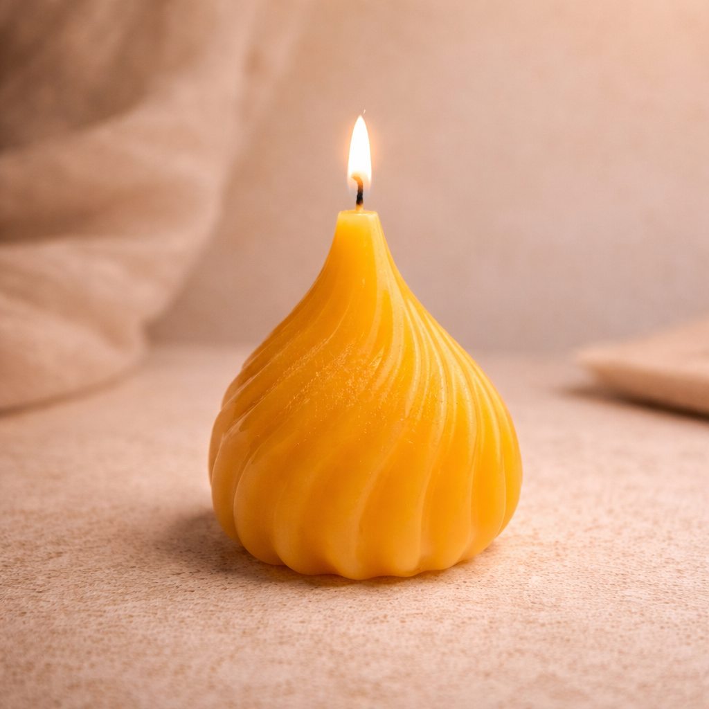 Swirl candle